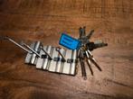 Comfort Security 30/30 mm cilindersloten met 11 sleutels, Ophalen of Verzenden, Gebruikt, Overige materialen, Slot