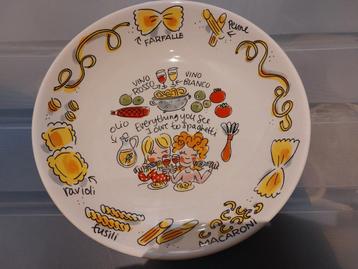 Blond Amsterdam pasta bord beschikbaar voor biedingen