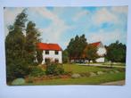 Noordoostpolder kleurrijke boerderij in het frisse groen, Verzamelen, Ansichtkaarten | Nederland, Verzenden, 1960 tot 1980, Gelopen