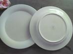 2 Arabia Finland Lumi Borden 30 cm d., Huis en Inrichting, Keramiek, Ophalen of Verzenden, Zo goed als nieuw, Bord(en)