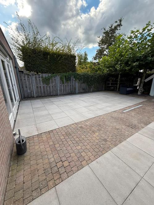 19m2 nette 10x10 koppel stenen zelf uithalen, Tuin en Terras, Tegels en Klinkers, Gebruikt, Klinkers, Beton, 10 m² of meer, Ophalen