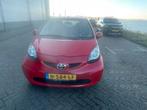 Toyota Aygo 1.0 12V Vvt-i 3DRS MMT 2007 Rood, Voorwielaandrijving, Stof, Airconditioning, 4 stoelen