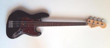 Fender Jazz Bass fretless beschikbaar voor biedingen
