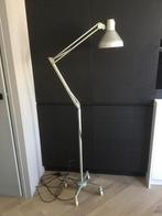 Vintage Anglepoise lamp Herbert Terry & Sons vloerlamp, Mid century modern, 150 tot 200 cm, Gebruikt, Metaal