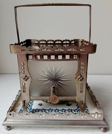 Art-deco vierkant theelichtje met geetst glas beschikbaar voor biedingen