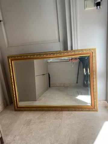 Spiegel 100x70cm beschikbaar voor biedingen