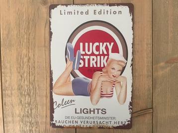 Reclamebord Lucky Strike 20x30 beschikbaar voor biedingen