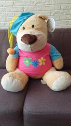 Grote knuffelbeer met slaapmuts., Ophalen of Verzenden, Zo goed als nieuw, Beer