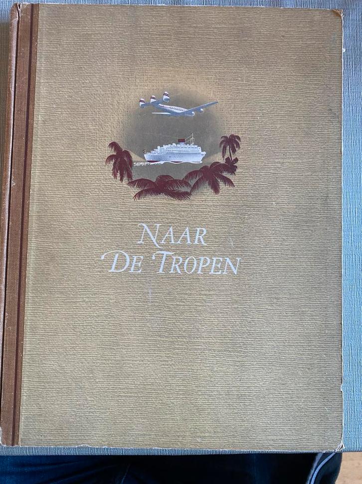 Naar de Tropen - Reis naar Indonesie per boot of vliegtuis, Boeken, Prentenboeken en Plaatjesalbums, Gelezen, Ophalen of Verzenden