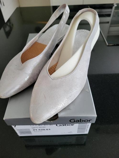 Gabor  Caruso Metallic slingpumps, Kleding | Dames, Schoenen, Zo goed als nieuw, Pumps, Grijs, Ophalen of Verzenden