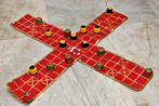 Pachisi is een eeuwenoud Indiaas spel., Ophalen, Nieuw