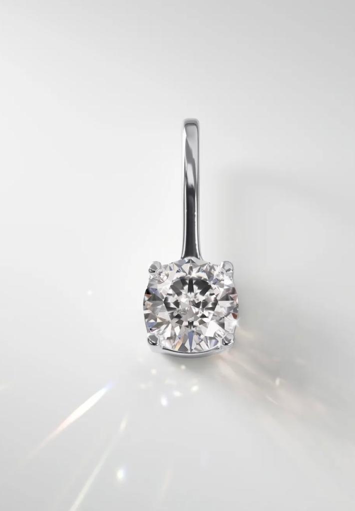 Hanger met Diamant (zeeman), Ophalen of Verzenden, Zo goed als nieuw, Zilver, Overige materialen