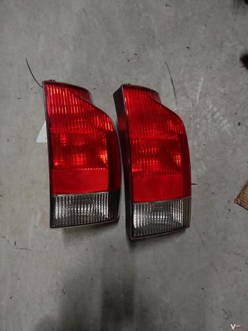 Volvo v70  2002 Achterlicht Rechts  beschikbaar voor biedingen
