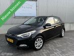 Hyundai i20 1.2 HP i-Motion 2015 / Airco / Cruisecontrol / B, Gebruikt, Euro 6, 4 cilinders, Zwart
