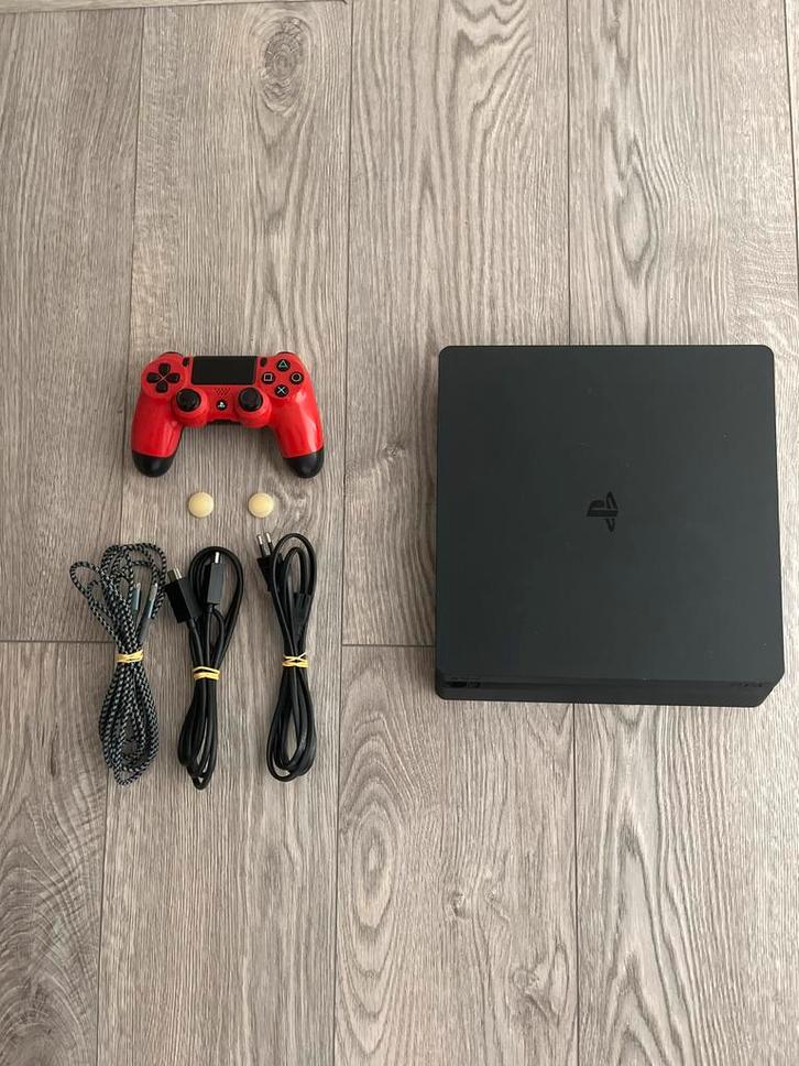 PlayStation 4 500GB + Controller + Kabels, Spelcomputers en Games, Spelcomputers | Sony PlayStation 4, Gebruikt, Original, 500 GB