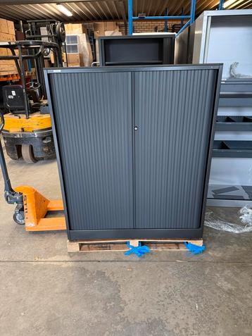 3x Ahrend archiefkast/gereedschapskast - 142x120x47cm beschikbaar voor biedingen