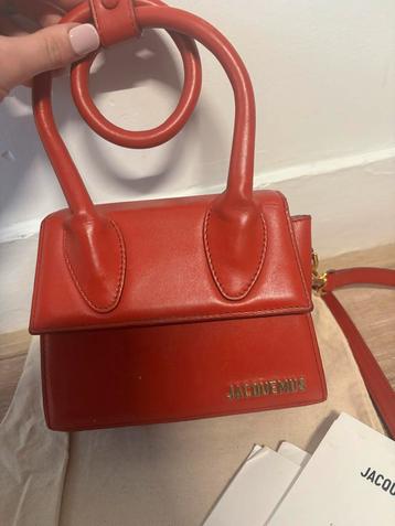 Jacquemus tas - Gebruikt beschikbaar voor biedingen