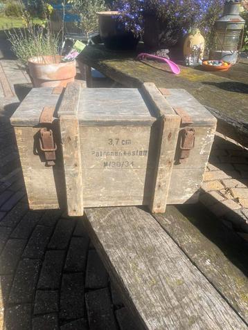 Duitse kriegsmarine 3,7 cm munitie kist huls hulzen granaat beschikbaar voor biedingen