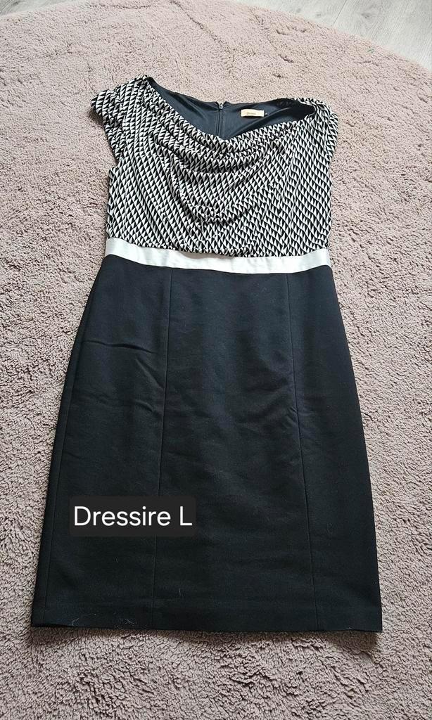 Elegante jurk van Dressire L - Maat 42/44 (L), Kleding | Dames, Jurken, Zo goed als nieuw, Maat 42/44 (L), Zwart, Knielengte, Ophalen of Verzenden