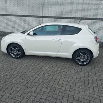 Alfa Romeo MiTo 1.3 D 62KW 2011 Wit N.A.P.  beschikbaar voor biedingen