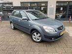 Kia Rio 1.4 5Drs Airco Trekhaak Nieuwe apk Beurt NAP, Auto's, Voorwielaandrijving, 4 cilinders, 1054 kg, Origineel Nederlands