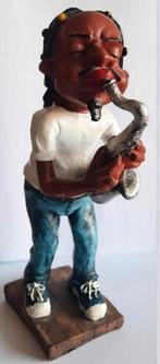 Beeldje Saxofonist met dreadlocks gemaakt van resin, Ophalen of Verzenden, Gebruikt, Mens