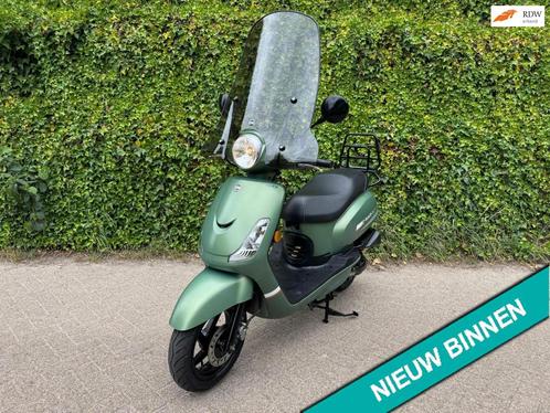 SYM Fiddle 2 45km Mat Groen Windscherm SMOKE BETAAL met in3, Fietsen en Brommers, Scooters | SYM, Gebruikt, Fiddle, Benzine