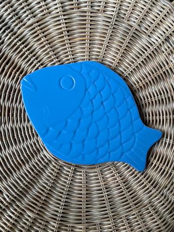 Onderzetter keramiek in blauwe vis vorm  beschikbaar voor biedingen