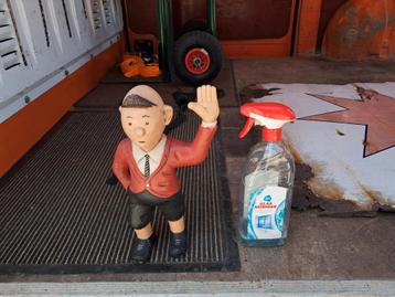Mooi beeld van Kuifje Tintin van hout in nette staat beschikbaar voor biedingen
