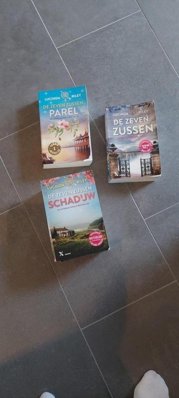 De zeven zussen 2 delen  (wd30) beschikbaar voor biedingen