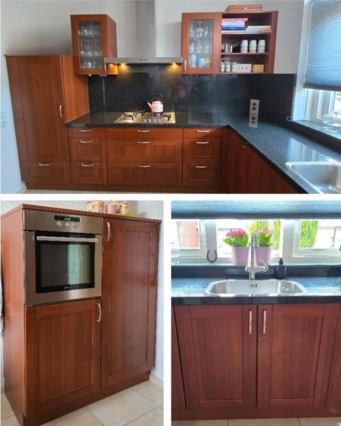 Complete Häcker keuken met servieskast en zwart graniet blad, Huis en Inrichting, Keuken | Complete keukens, Gebruikt, Hoekkeuken