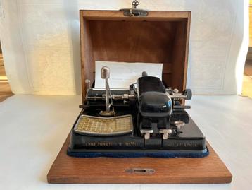 A.E.G. Mignon typemachine – ca. 1920 beschikbaar voor biedingen