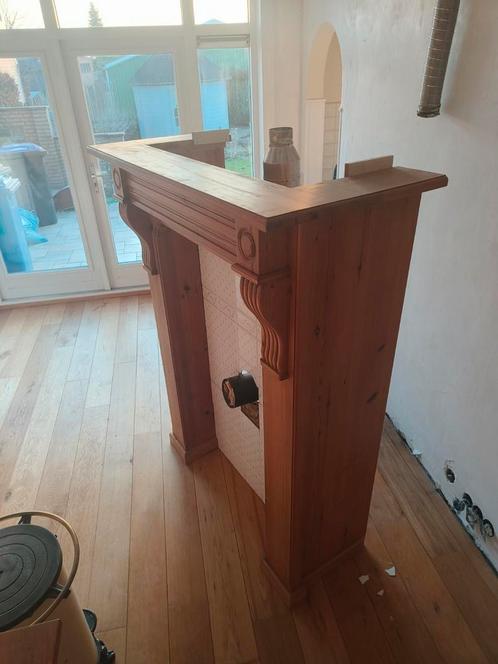 Houten kachel schouw grenen, Huis en Inrichting, Woonaccessoires | Zuilen en Pilaren, Zo goed als nieuw, Ophalen