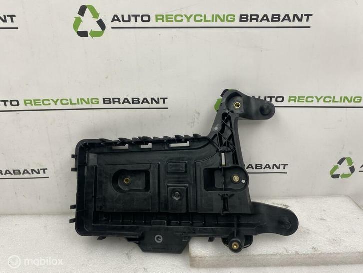 Accubak Volkswagen Golf 6 ORIGINEEL 1K0915333H, Auto-onderdelen, Accu's en Toebehoren, Volkswagen, Gebruikt, Ophalen of Verzenden