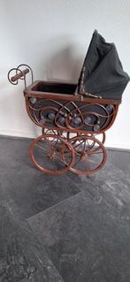 Antieke poppenwagen, Huis en Inrichting, Fauteuils, Antiek, Minder dan 50 cm, Gebruikt, Metaal