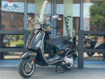 Vespa Sprint 50 4T 45km Zwart bj. 2023 4567km (bj 2023) beschikbaar voor biedingen