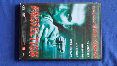 Protection "Stephen Baldwin", Cd's en Dvd's, Dvd's | Thrillers en Misdaad, Gebruikt, Ophalen of Verzenden