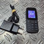 Nokia 106 Dual Sim met lader, Zwart, Fysiek toetsenbord, Ophalen of Verzenden, Zo goed als nieuw