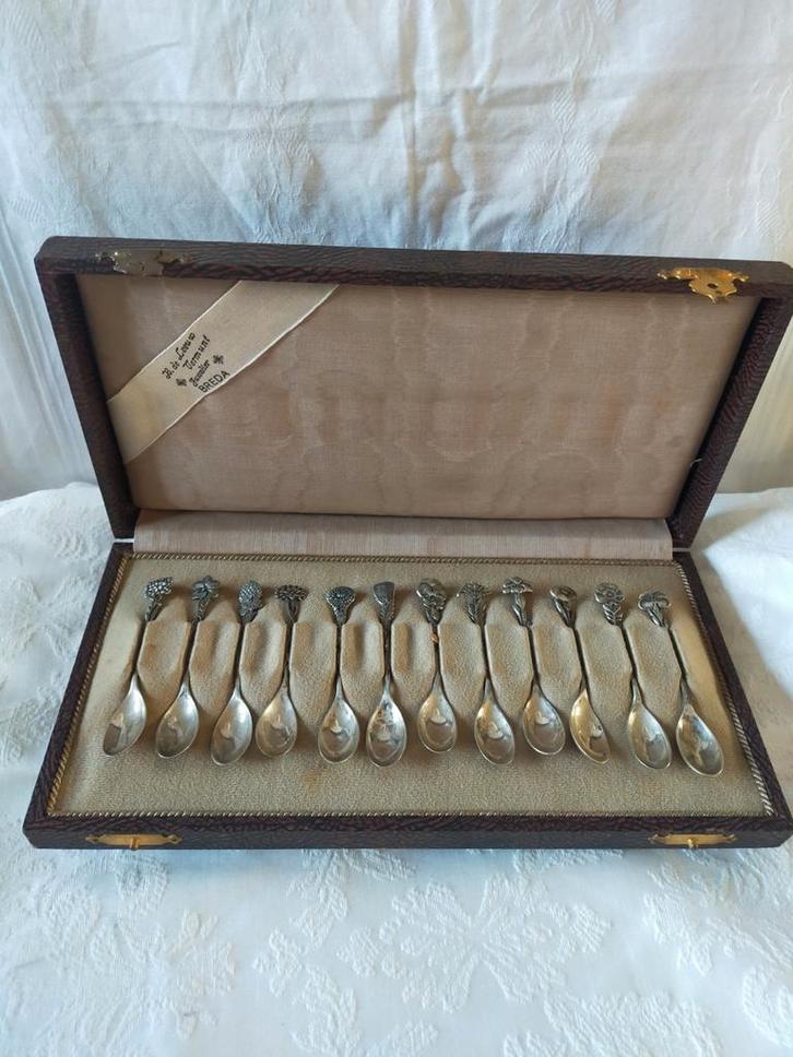 Zilveren Borrel Lepeltjes, afbeeldingen bloemen, gemerkt, Antiek en Kunst, Antiek | Goud en Zilver, Ophalen of Verzenden