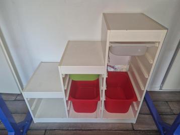 Ikea Ladekast met 4 bakken - klein prijsje! beschikbaar voor biedingen