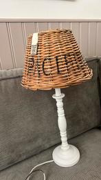 Riviera Maison tafellamp wit /hout, Huis en Inrichting, Lampen | Tafellampen, Ophalen of Verzenden, Zo goed als nieuw, Hout, Minder dan 50 cm