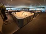 Jacuzzi BOM VOL JETS ! Kerst actie, Tuin en Terras, Bubbelbaden en Hottubs, Ophalen, Zo goed als nieuw, Pomp