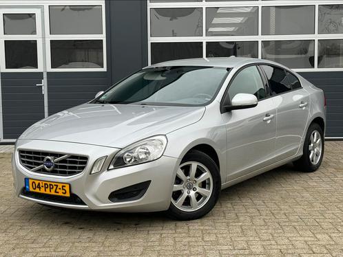 Volvo S60 1.6 T4 180pk autom. | afn. Trekhaak | Clima | Navi, Auto's, Volvo, Particulier, S60, ABS, Airbags, Airconditioning, Bluetooth