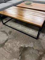 Salontafel met ijzeren frame, Ophalen