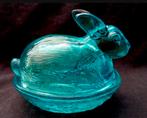 LE Smith Konijn op mandje, Antiek en Kunst, Antiek | Glas en Kristal, Ophalen of Verzenden