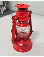 Antieke antiek rood rode stormlamp olielantaarn olielamp, Ophalen of Verzenden