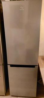 Indesit Koel-Vriescombinatie - Betrouwbaar & Ruim, Ophalen, Gebruikt, 200 liter of meer, 160 cm of meer
