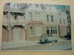 Foto Engeland - Tembani [met oude auto] 1968, Verzamelen, Foto's en Prenten, Verzenden, 1960 tot 1980, Zo goed als nieuw, Overige onderwerpen