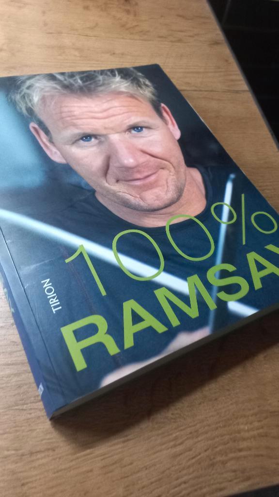 Kookboek 100% Ramsay, Boeken, Kookboeken, Zo goed als nieuw, Voorgerechten en Soepen, Hoofdgerechten, Tapas, Hapjes en Dim Sum
