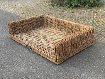 Happy House riet hondenmand XL 120 x 80 cm beschikbaar voor biedingen